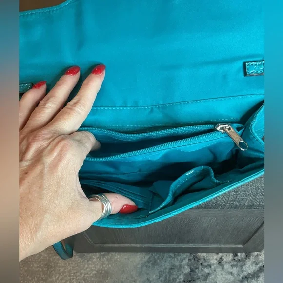 Nicole Miller Turquoise Croc-Embossed Satchel – Vibrant Teal Handbag - Picture 5 of 8